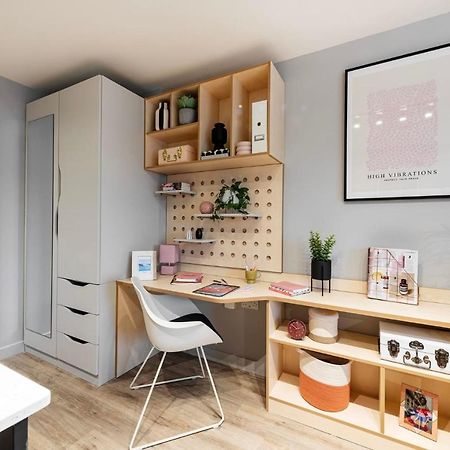 Modern Studios At Huxley Studios In The Heart Of Edinburgh EDI Exterior photo